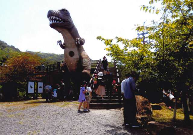 恐竜も人気